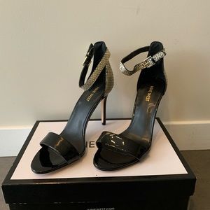 Nine West Black and Gold Stiletto heels. 8.5 New- never worn.